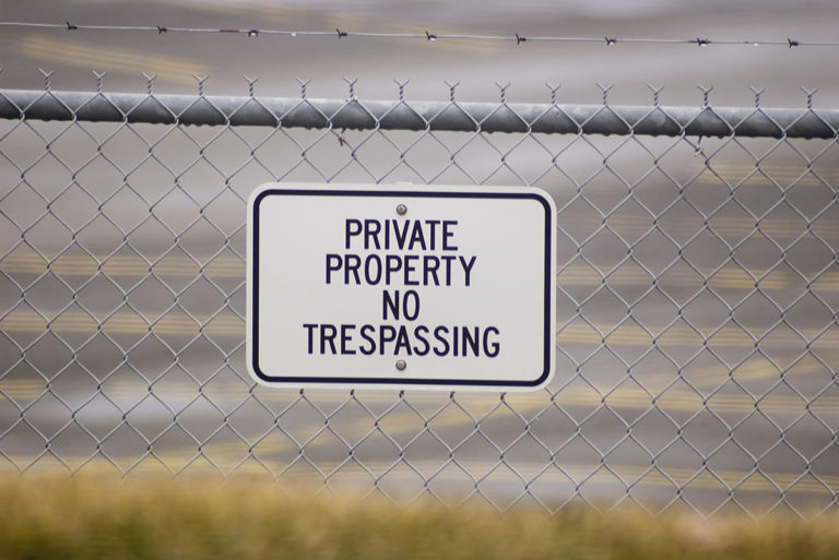 Dealing With Trespassers as a Security Guard Access Facilities Management